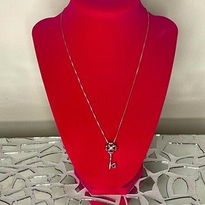 Sterling silver Key Pendant & Chain